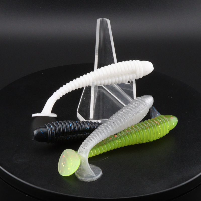 3.2-inch ringer soft plastic fishing lure, black and green ribbed bodies, paddle tails